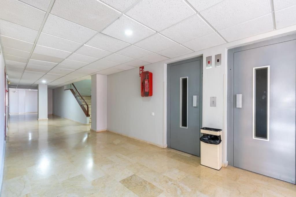 Estudio En Resitur By Thegoodtourist Sevilla Exterior foto